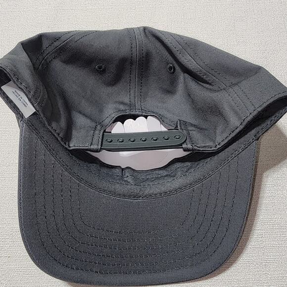 AC/DC adjustable hat - Picture 5 of 6